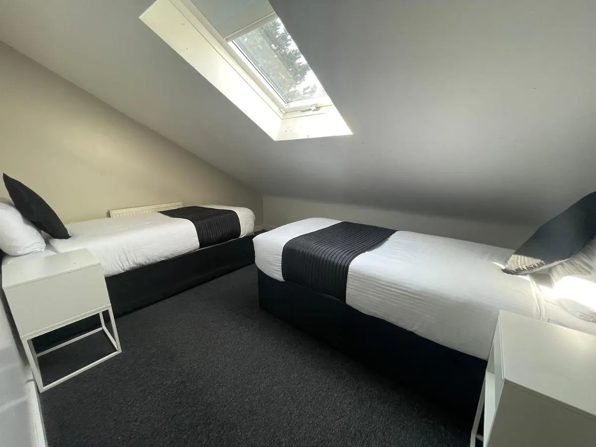 Hosted By Ryan - 2 Bedroom Apartment Liverpool United Kingdom